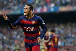 الرئيسان السابق والحالي لبرشلونة برفضان الإجابة على أسئلة القاضي بخصوص خروقات صفقة التعاقد مع نيمار