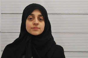 السجن لبريطانية اصطحبت طفلها إلى سورية للانضمام لـ «داعش»