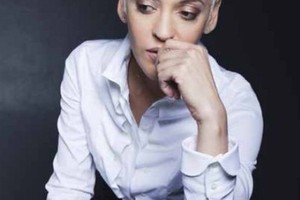 فن الفادو البرتغالي يحضر لأول مرة إلى مسرح البحرين الوطني