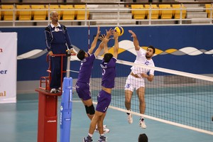 داركليب يتخطى 'مطب' البسيتين في دوري الطائرة