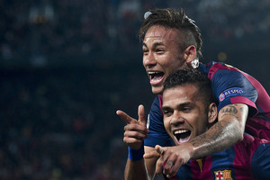 ألفيس يطالب برشلونة بتجديد عقد نيمار سريعاً