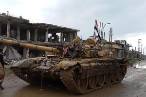 المرصد: الجيش السوري وحلفاؤه يسيطرون على بلدة في درعا