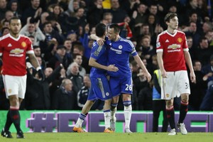 تعادل مثير لتشلسي مع مانشستر يونايتد في قمة الدوري الانجليزي