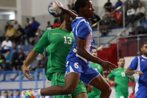 شاهد بالصور... النجمة يحقق الفوز الثاني في دوري كبار اليد