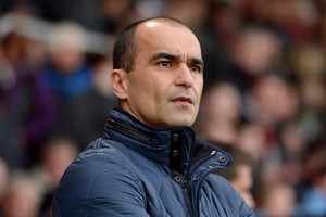 مارتينيز يرشح لينون جناح ايفرتون للعب مع انجلترا في بطولة أوروبا