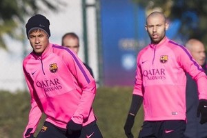 ماسكيرانو ينصح نيمار بالبقاء في برشلونة ليصبح الأفضل في العالم