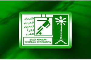 الهلال والأهلي يسعيان لتعويض تعثرهما بالدوري السعودي