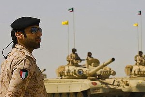 وزير كويتي: ندعم التحالف الدولي ضد 'داعش' والدستور يمنع إرسال قوات للقتال خارج الكويت