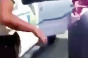 «فتاة النخيل مول»:«الهيئة» طلبت منا تغطية الوجه وحاولوا إركابنا «الجمس» بالقوة