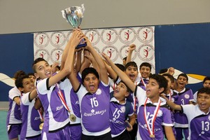 داركليب يُحلق بكأس الصغار للكرة الطائرة