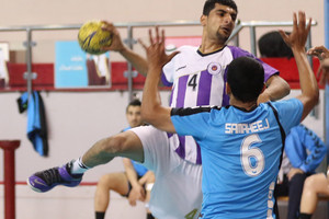 شاهد صور الانتصار الذي 'أهل' باربار رسمياً لـ'سداسية اليد'