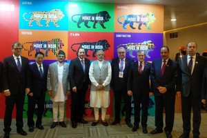 حميدان: البحرين حريصة على الاستفادة من التجارب العالمية في النمو الاقتصادي