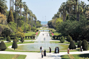 «حديقة التجارب» مكتبة نباتية عالمية في عاصمة الجزائر