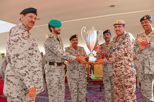 القوة الخاصة الملكية تفوز بكأس العاهل لـ 'بطولة الضاحية العسكرية للضباط'