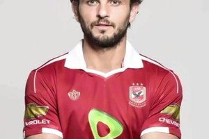 غالي يطمئن مارتن يول بشأن الأوضاع الأمنية قبل تدريبه أحد الفرق المصرية