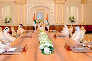 تغييرات حكومية وأمنية واسعة في أبو ظبي