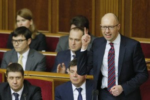 الائتلاف الحاكم  الموالي للغرب في أوكرانيا على وشك الانهيار