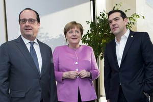 اليونان تطالب بإبقاء حدود الاتحاد الأوروبي مفتوحة حتى مارس