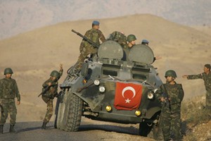 الجيش التركي: هجوم لمسلحين أكراد يقتل ثلاثة من أفراد الأمن