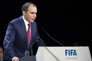 انتخابات رئاسة الفيفا: الأمير علي يلجأ إلى محكمة التحكيم لضمان 'شفافية' التصويت