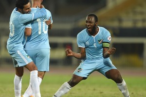 بطولة الكويت: السالمية يتشارك الصدارة مع القادسية