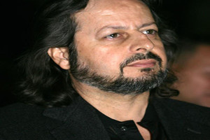 الإعلامي السوري نبيل صالح يروي أسرار مدينة دمشق في بيت عبد الله الزايد 