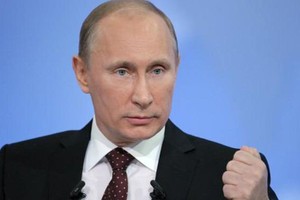 بوتين: نهدف لحل الأزمة السورية بالوسائل الدبلوماسية