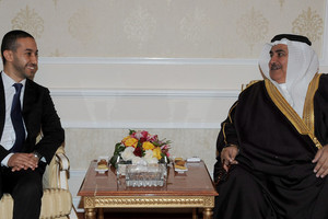 وزير الخارجية يجتمع مع وفد من الاتحاد الأوروبي