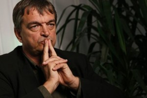 انتخابات 'الفيفا': شامباني... 'مقرب' من بلاتر ولا حظوظ له