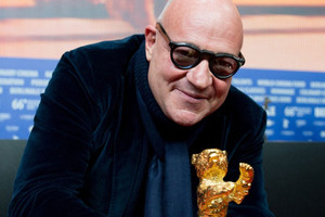 المخرج الفائز بـ 'الدب الذهبي': ترددت في تصوير اللاجئين يموتون بالبحر