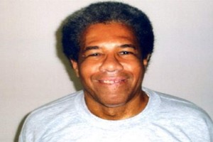 استنشق الحرية بعد 43 عاماً من الحبس الانفرادي