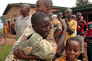 بوروندي تفرج عن سجناء سياسيين