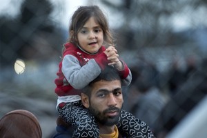 الأمم المتحدة تأمل في أن تفتح تركيا حدودها أمام الفارين من حلب