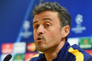 لويس انريكي: برشلونة قدم مباراة رائعة أمام أرسنال