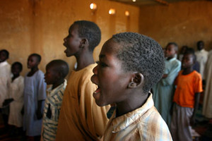 أطفال دارفور النازحون يناضلون للحصول على التعليم