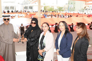 وزير 'التربية' يتوج المدرسة الفائزة بمسابقة 'راية بلادي'