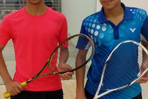 الحمد وإحسان وجمال وعباس في نصف نهائي الإسكواش