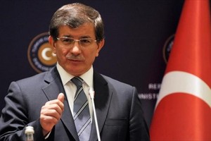 داود أوغلو: وقف إطلاق النار في سورية لن يكون ملزما