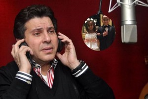 هاني شاكر يحتفل بعيد توأمي ابنته الراحلة