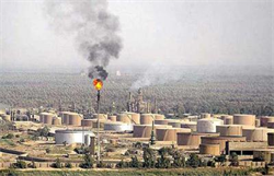 العراق يضع حجر الأساس لبناء مصفاة للتكرير جنوبي البلاد