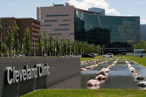 مستشفى بأوهايو يجري أول عملية زرع رحم في الولايات المتحدة