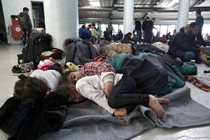 ألمانيا تشدد قواعد طلب اللجوء وسط جدل بشأن تقديرات أعداد المهاجرين