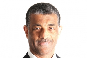 الاستشاري العنزور: 65 % نسبة الإصابة بالروماتيزم بين البحرينيين فوق 60 عاماً