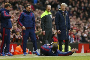 شاهد بالصور... انتصار مثير لمانشستر يوناتيد على أرسنال في الدوري الإنجليزي