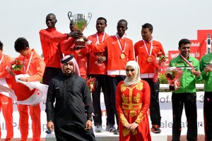 ناصر بن حمد وخالد بن حمد يهنئان القيادة بالإنجاز التاريخي لمنتخب البحرين ببطولة اختراق الضاحية الآسيوي