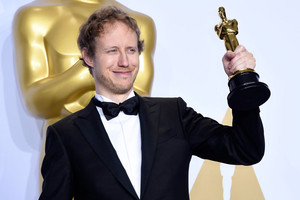 'سان اوف شول' يفوز بجائزة أوسكار أفضل فيلم أجنبي