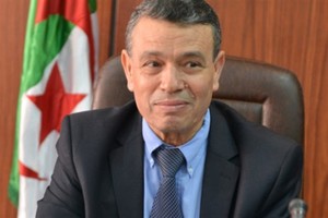 الجزائر: السعودية ستخفض إنتاجها من النفط إذا أقدمت روسيا على ذلك