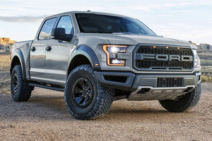  F-150 رابتر سوبركرو الجديدة كلياً خصصت للطرقات الوعرة