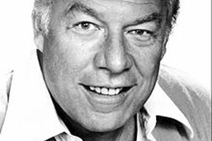 وفاة الممثل الأميركي جورج كنيدي عن عمر ناهز 91 عاماً