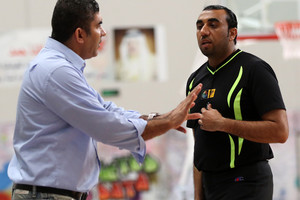 شاهد بالصور... فوز النويدرات الصعب على البحرين في المربع التأهيلي للدور السداسي لكرة السلة